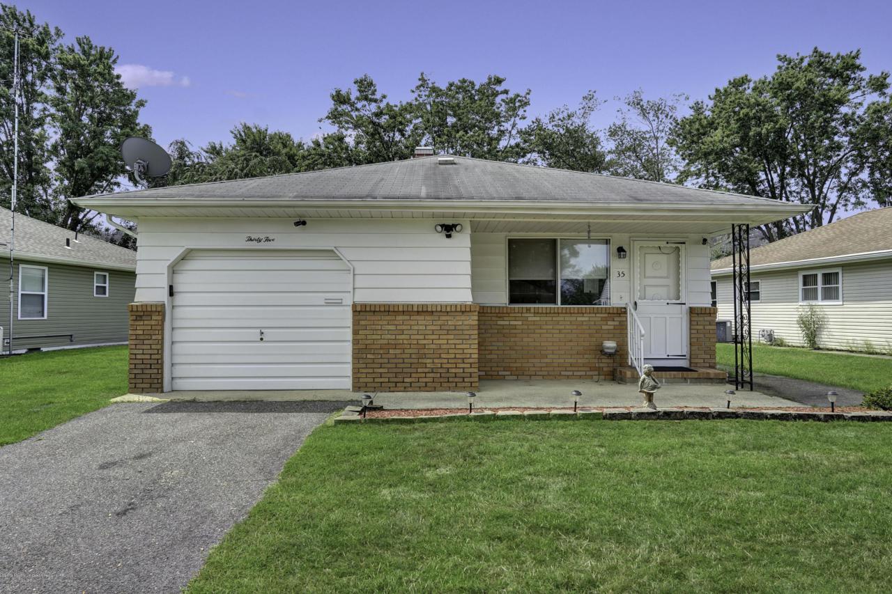 35 Barbuda Street - Photo 1
