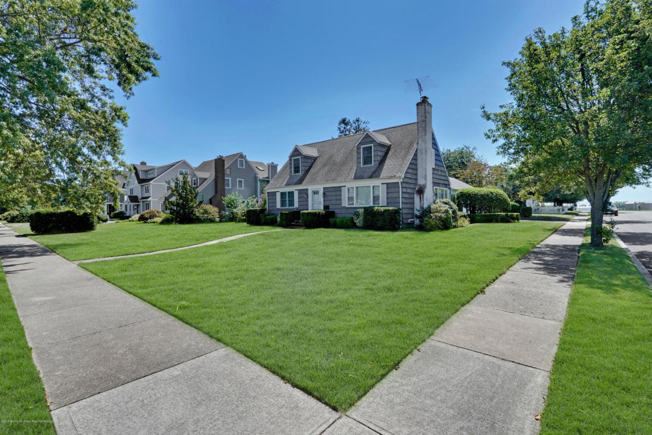 224 Stockton Boulevard - Photo 1