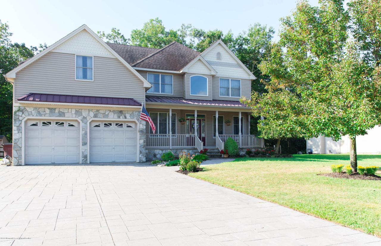 25 Central Parkway - Photo 1