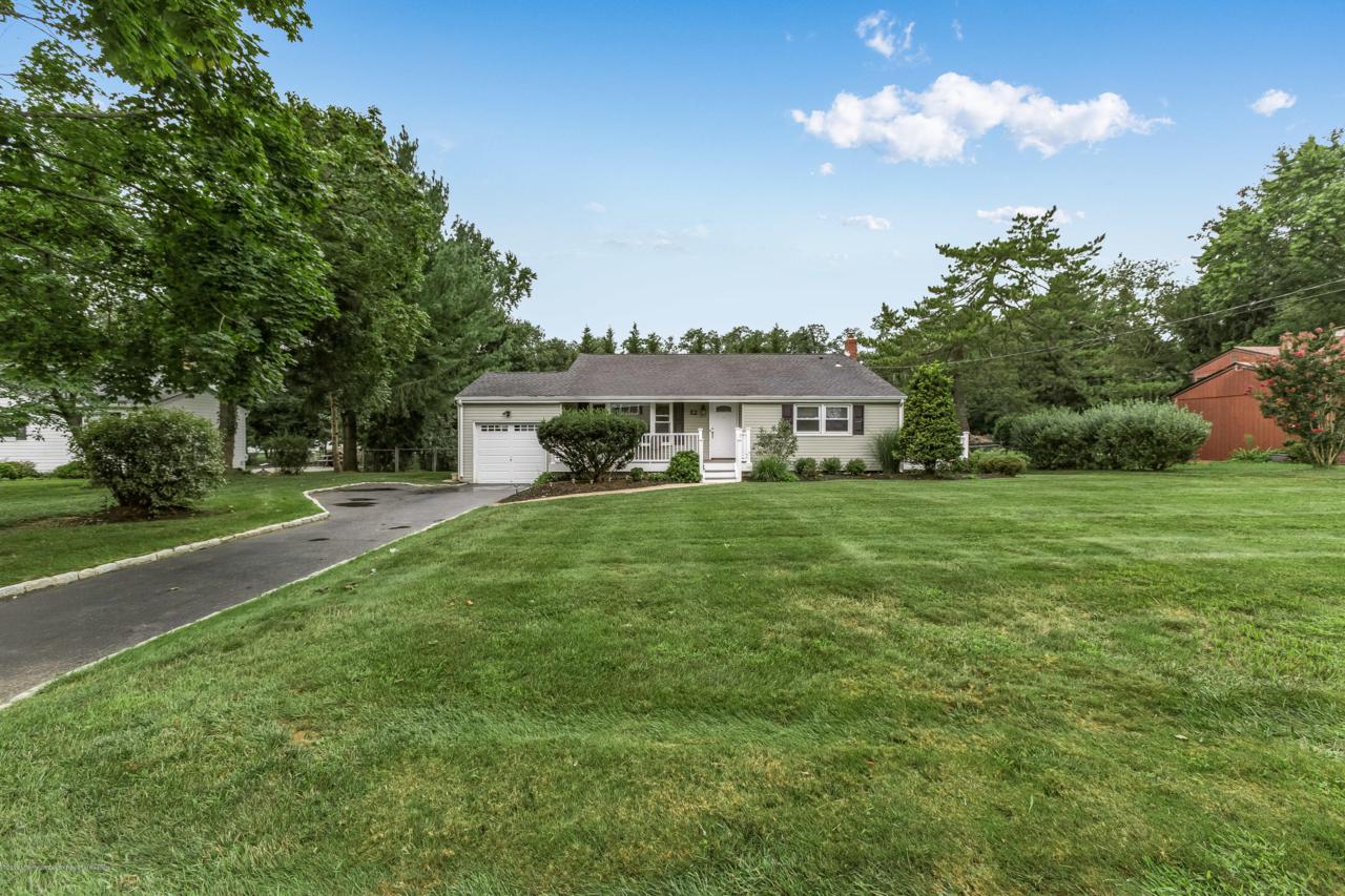 30 Manor Parkway - Photo 1
