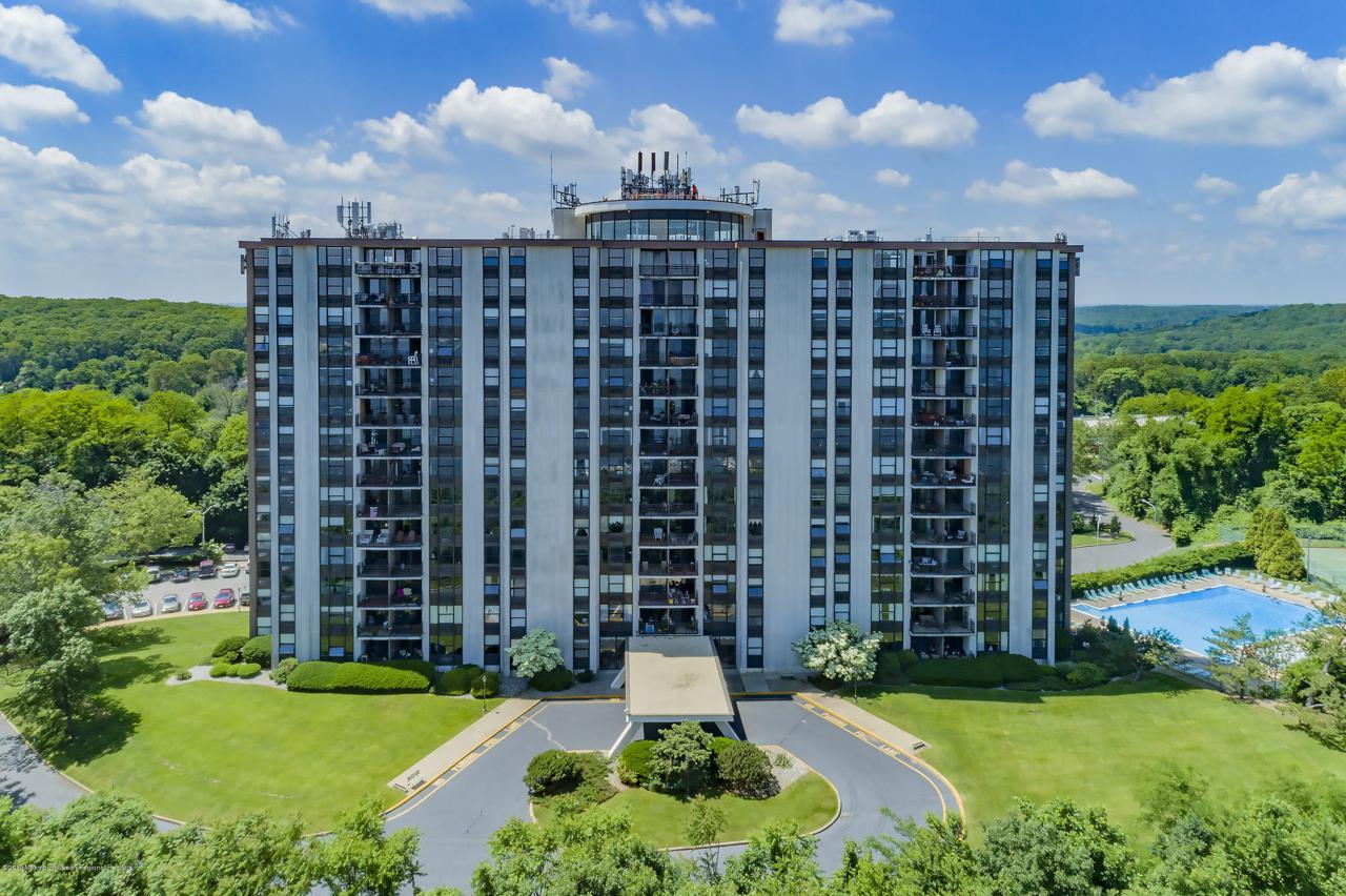 1 Scenic Drive - Photo 1