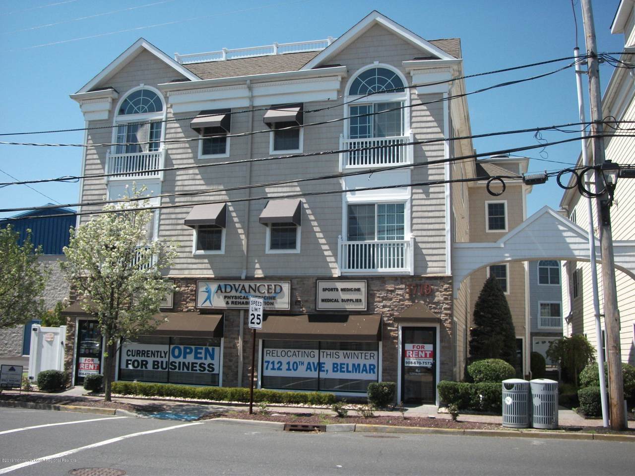 1719 Main Street - Photo 1