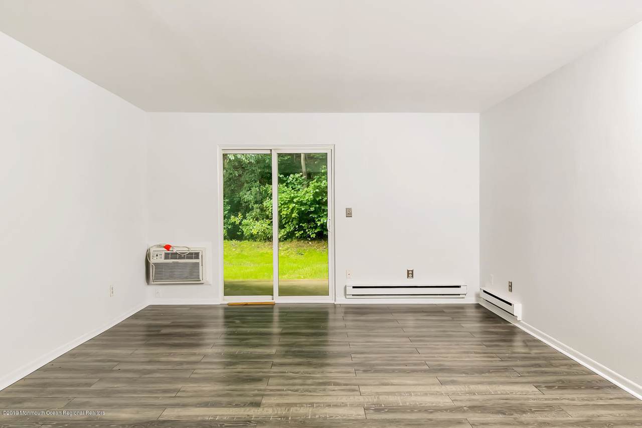 321 Shore Drive - Photo 1