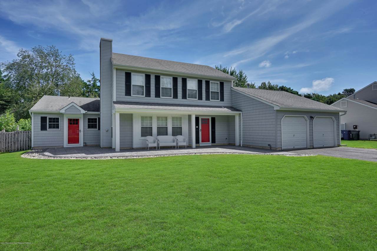 54 Oak Glen Road - Photo 1