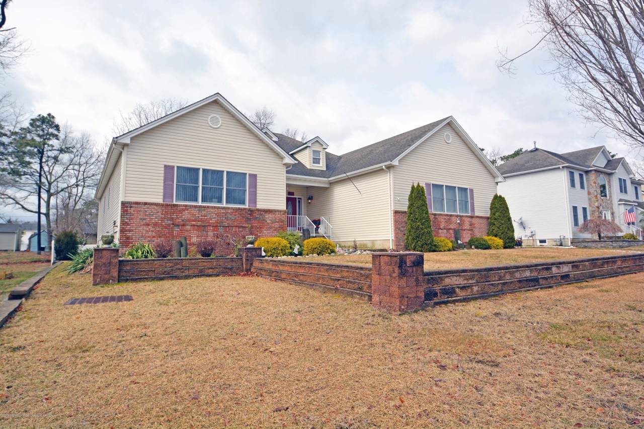 378 Arlington Avenue - Photo 1