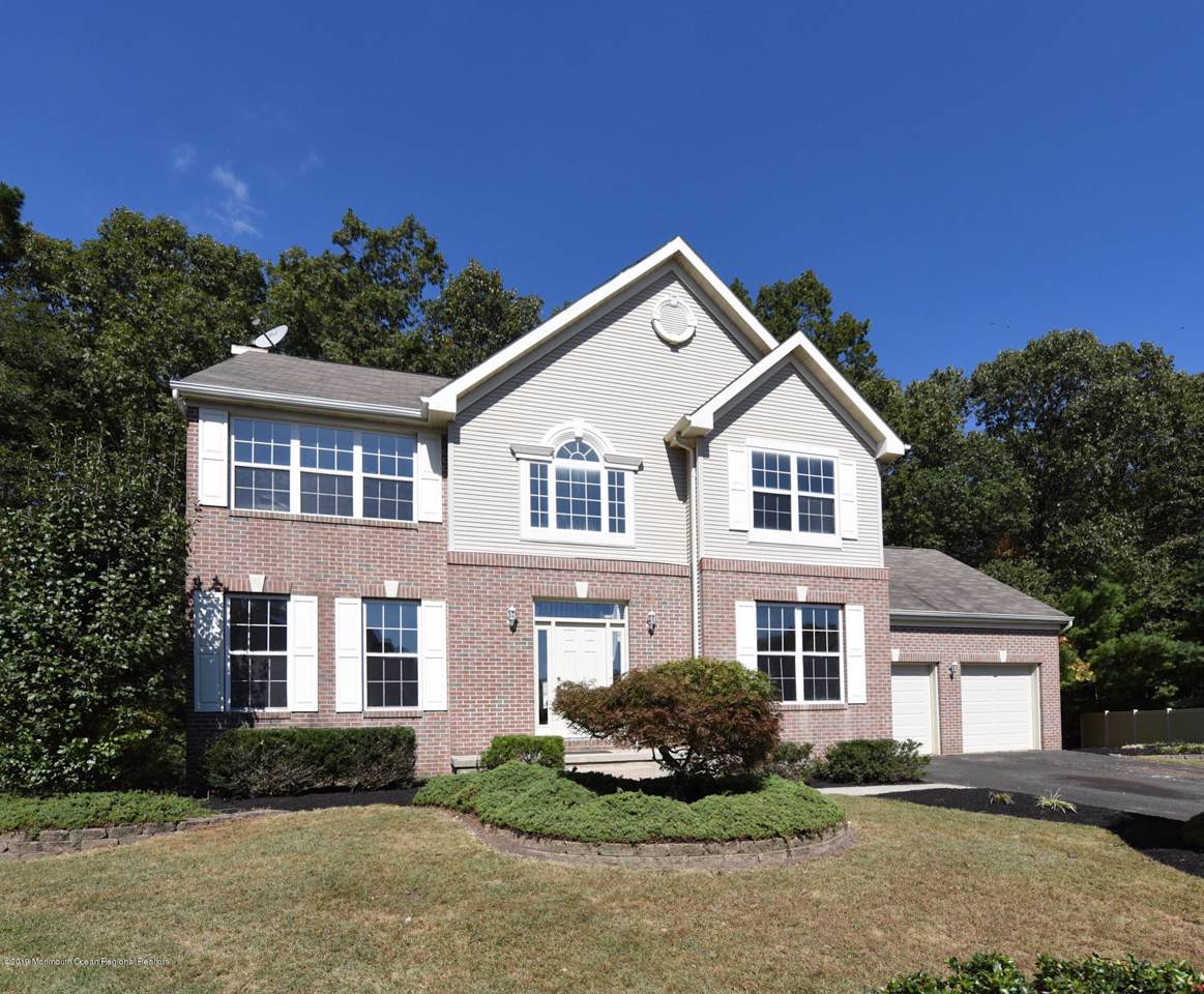 10 Shannon Court - Photo 1