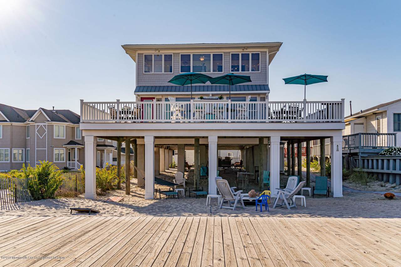 2102 Oceanfront - Photo 1