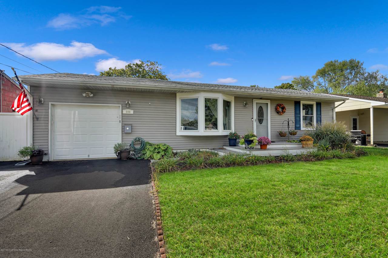 508 Maple Street - Photo 1