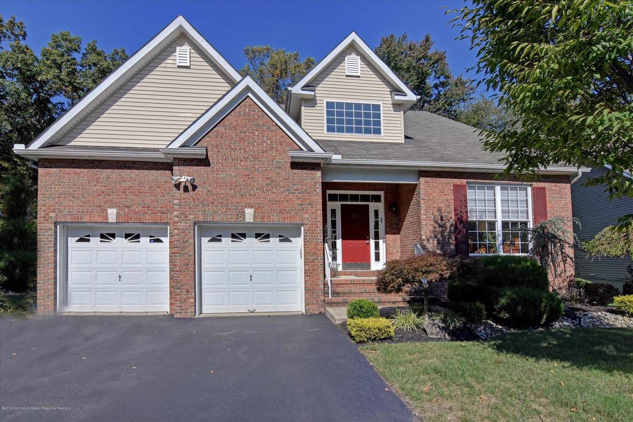 105 Scarborough Way - Photo 1