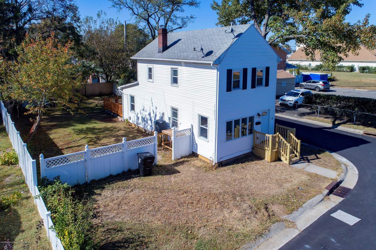 11 Clinton Street - Photo 1