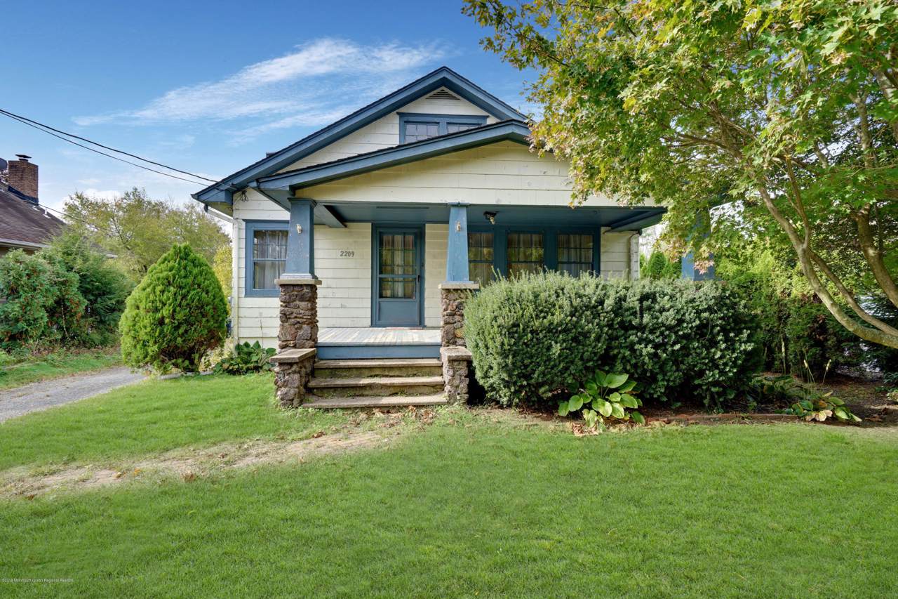 2209 Ramshorn Drive - Photo 1