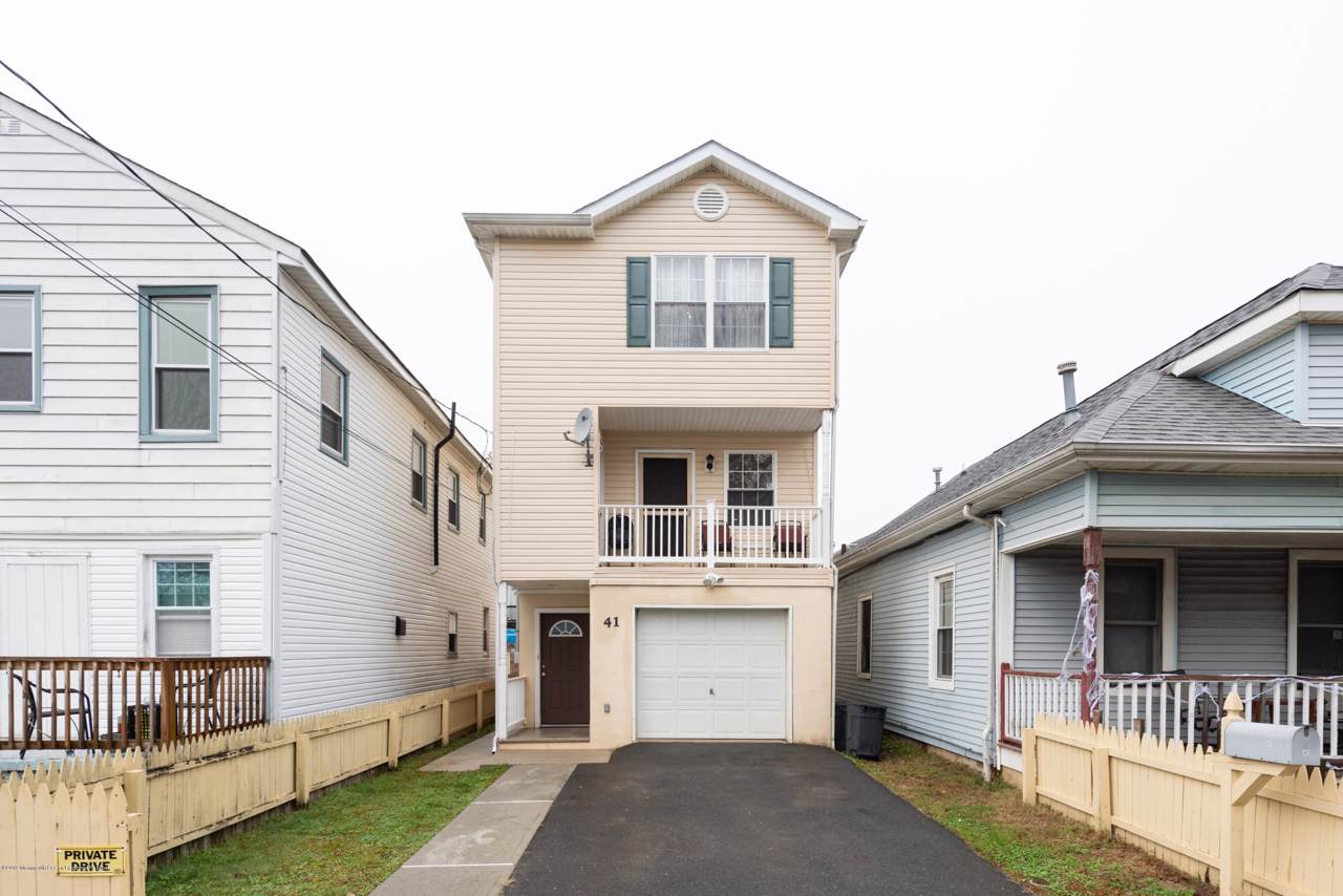 41 Seabreeze Way - Photo 1