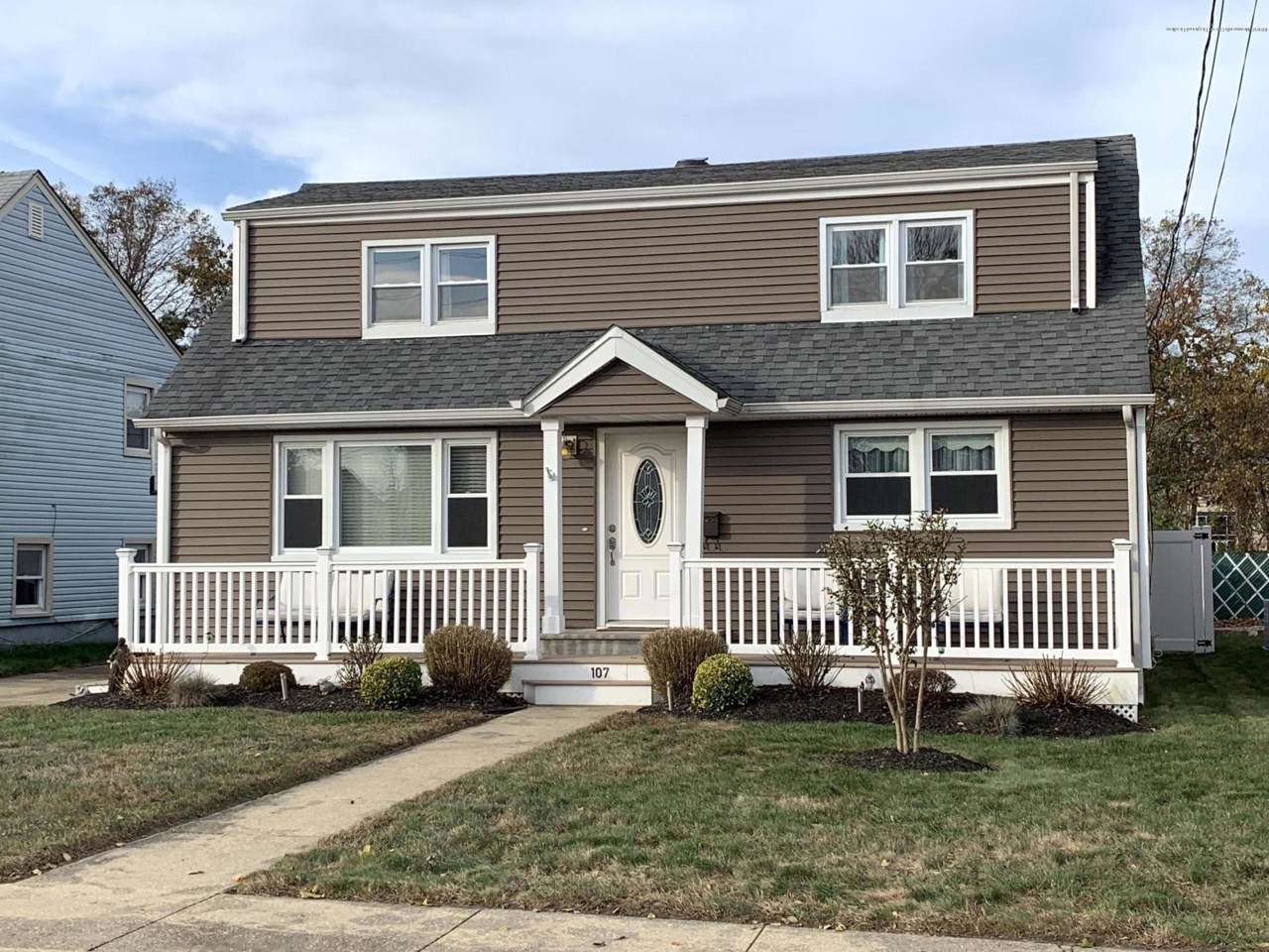 107 Griffiths Avenue - Photo 1