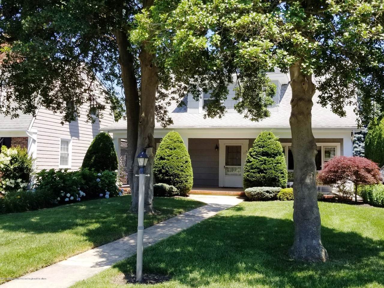 113 Stockton Boulevard - Photo 1