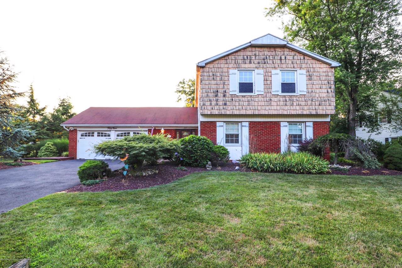 59 River Drive - Photo 1
