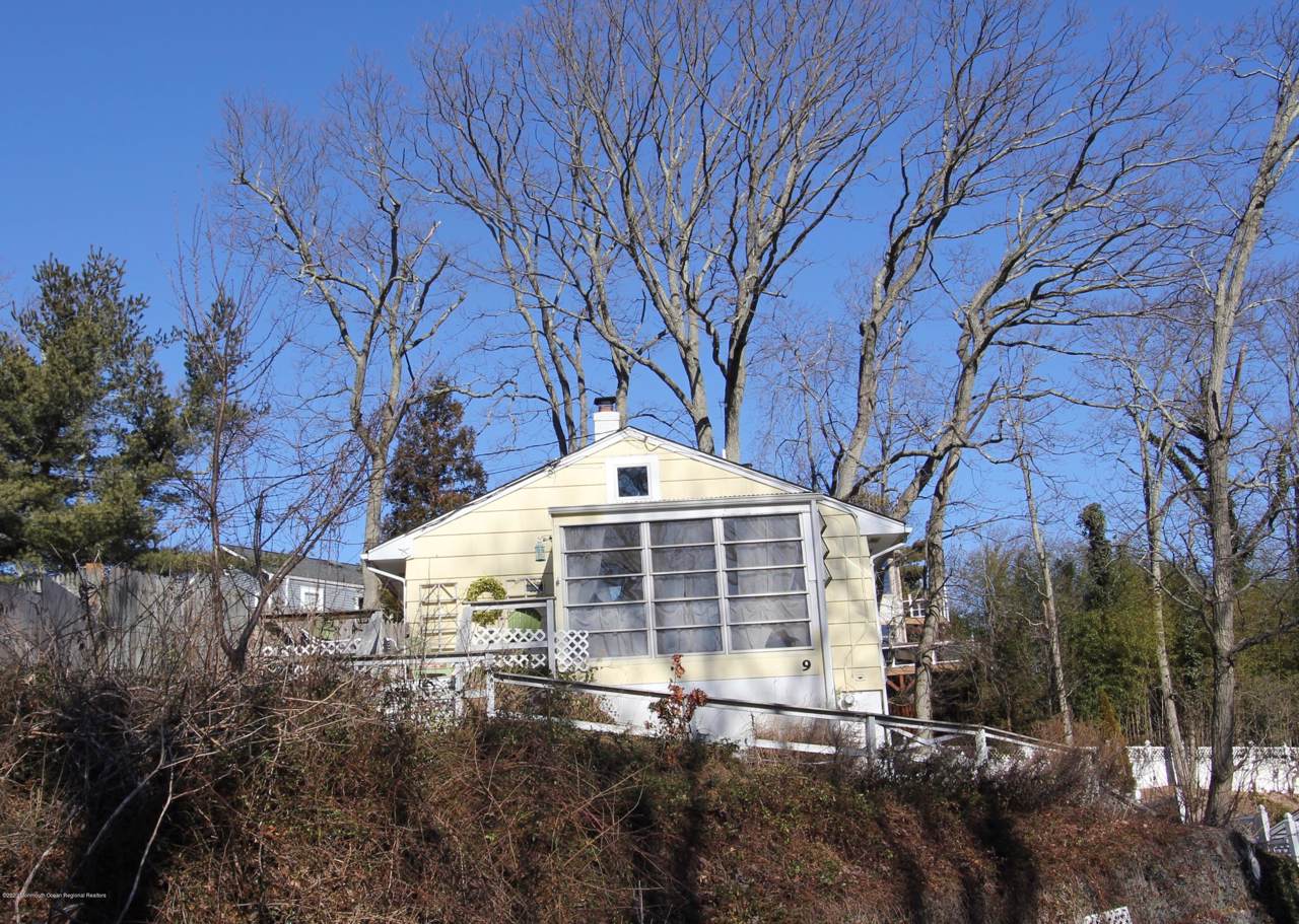 9 Elizabeth Terrace - Photo 1