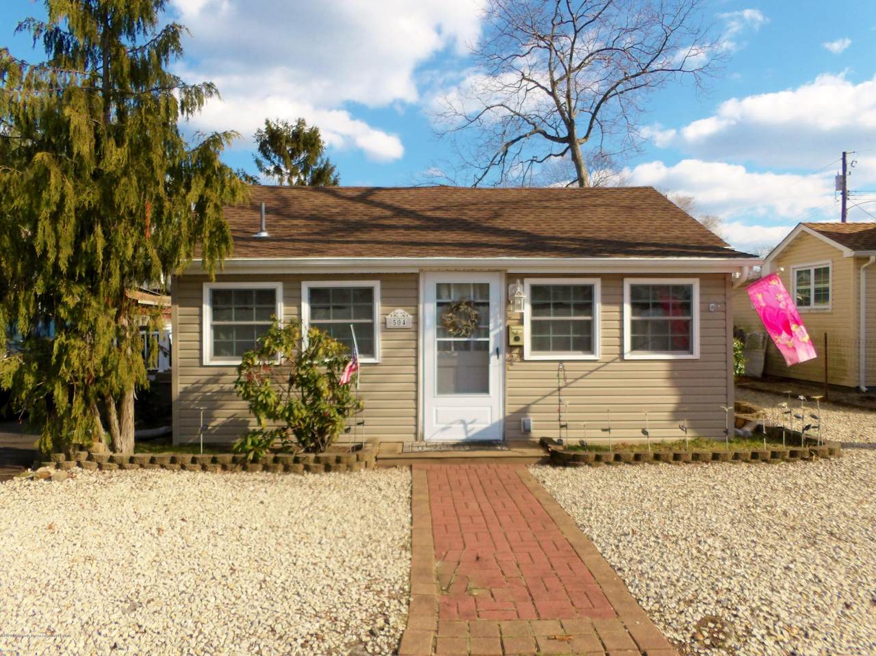 504 River Avenue - Photo 1
