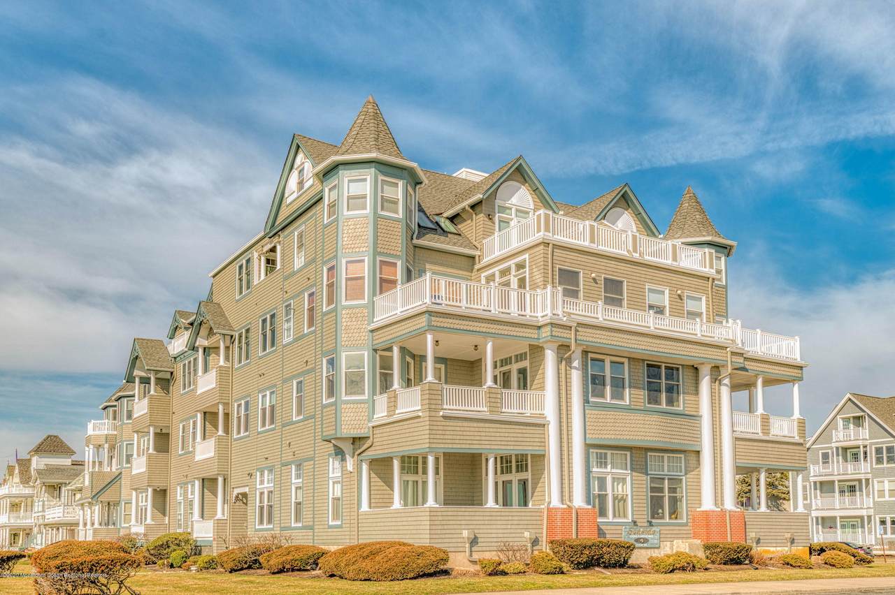 4 Ocean Avenue - Photo 1