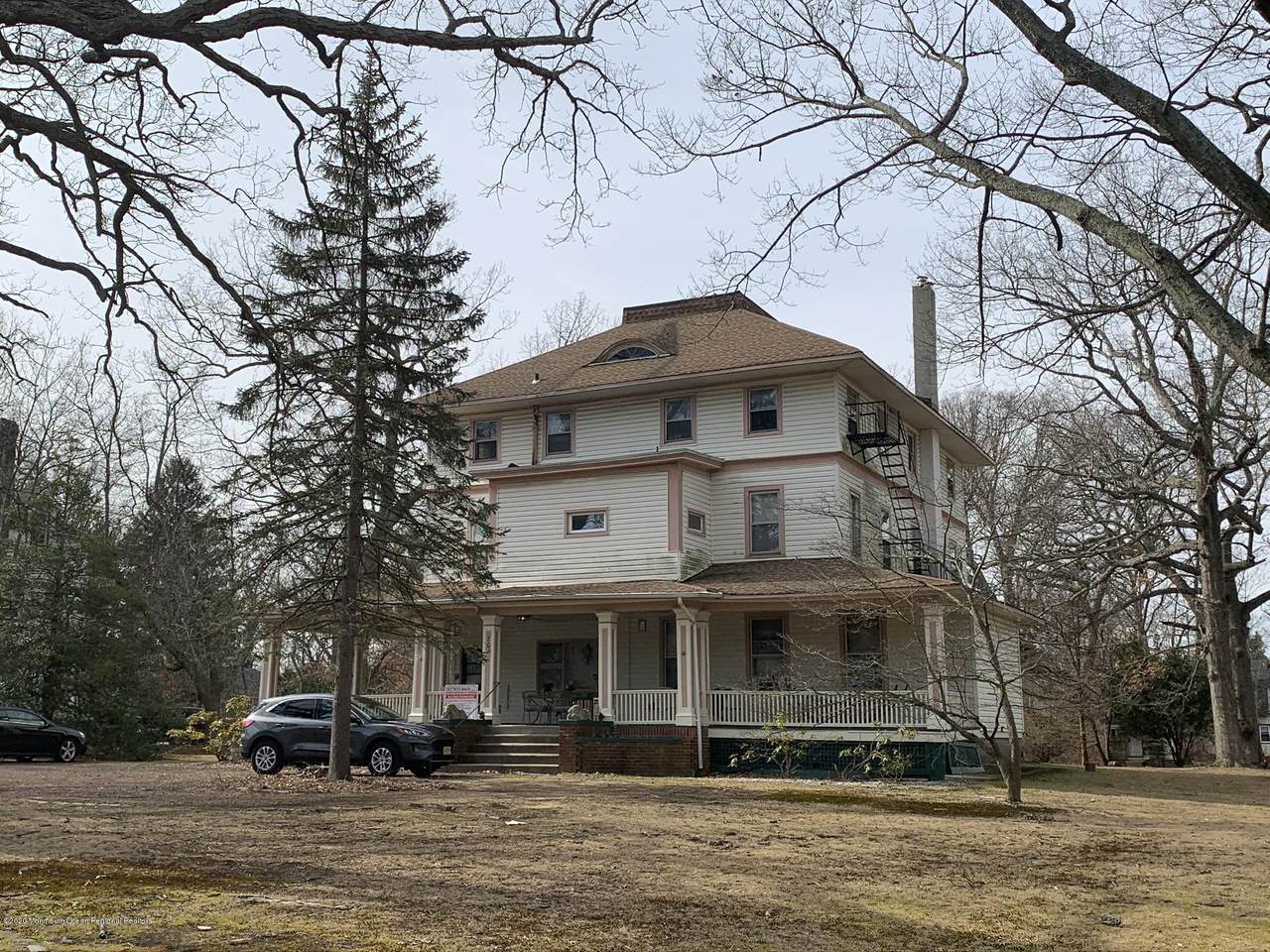 704 Westwood Avenue - Photo 1 704 Westwood Avenue - Photo 1