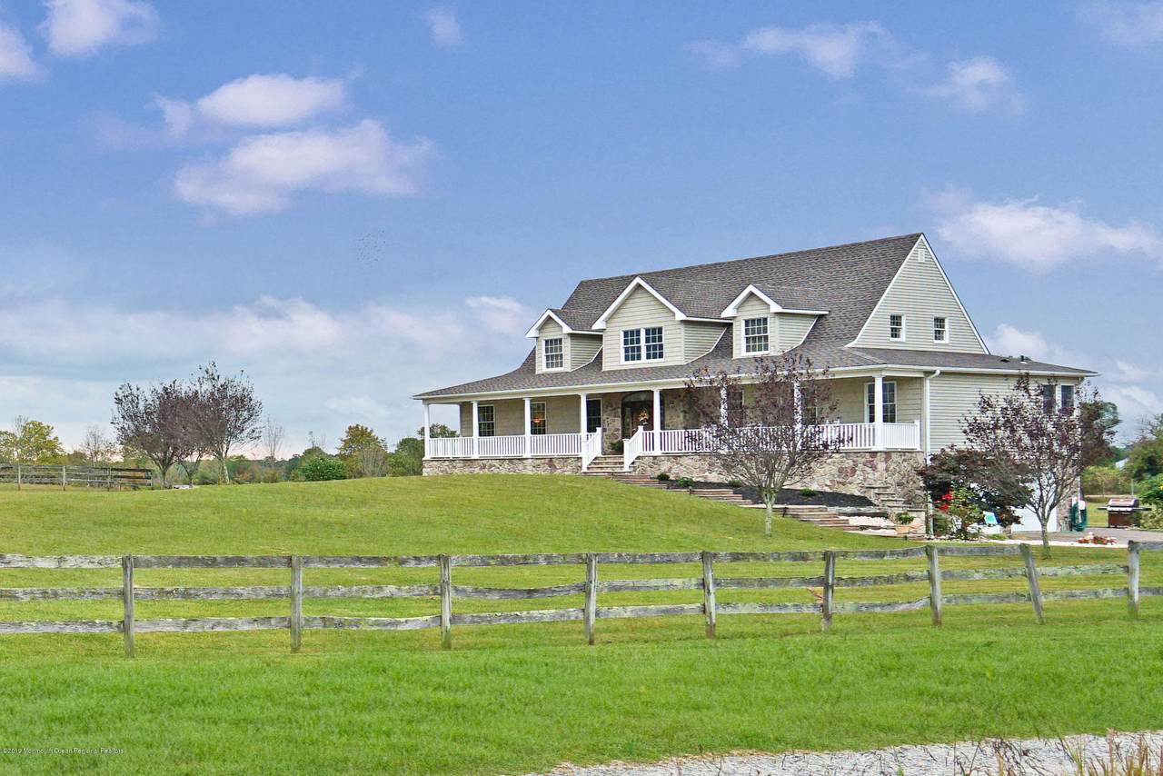 151 Stillhouse Road - Photo 1