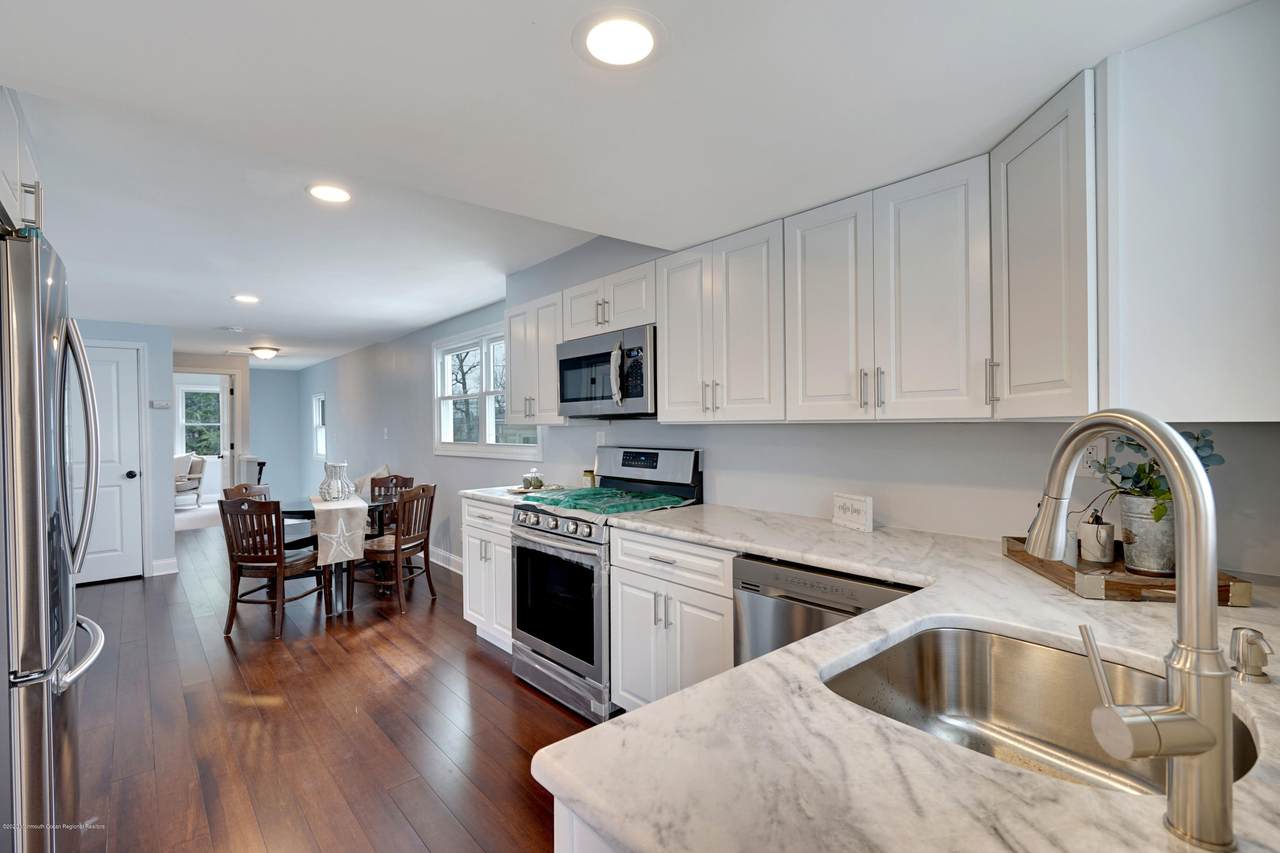 56 Brainard Avenue - Photo 1