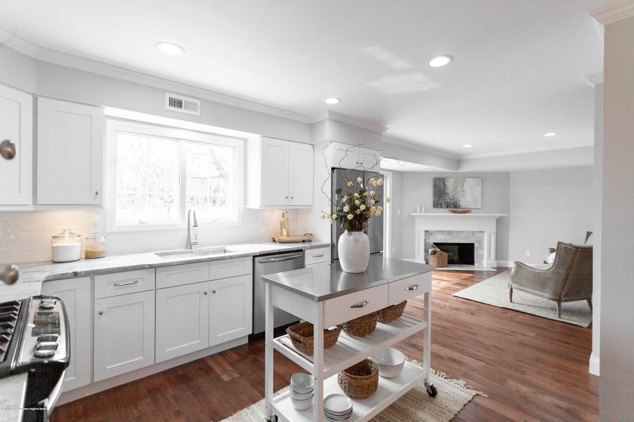 31 Maple - Photo 1