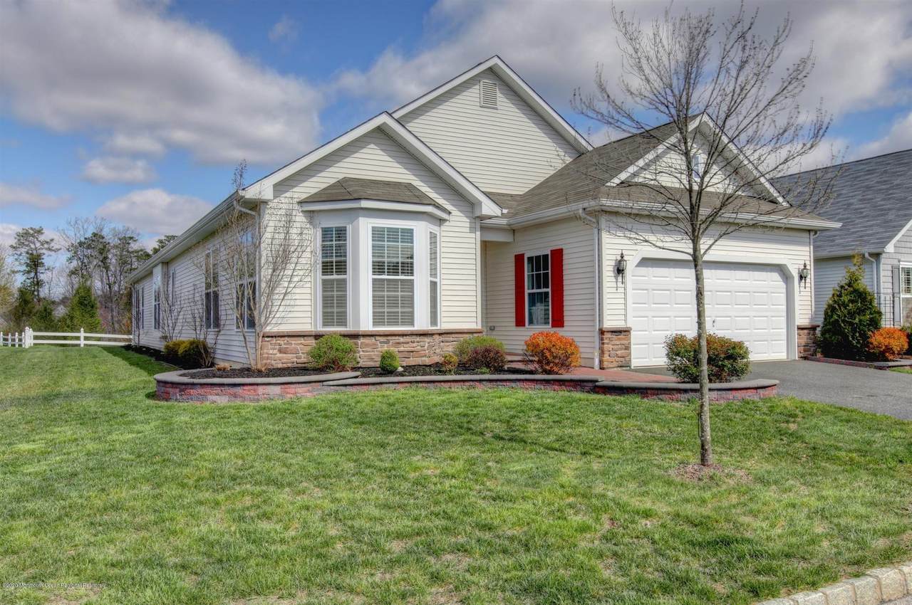 53 Eagle Ridge Circle - Photo 1
