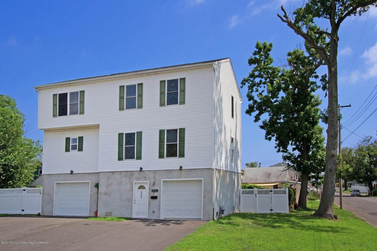827 5th Street - Photo 1