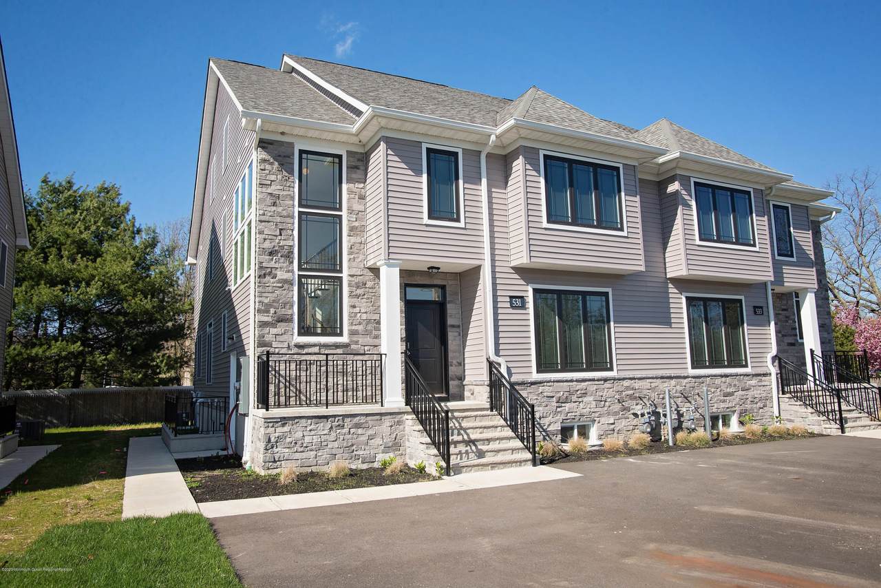 531 Chestnut Street - Photo 1