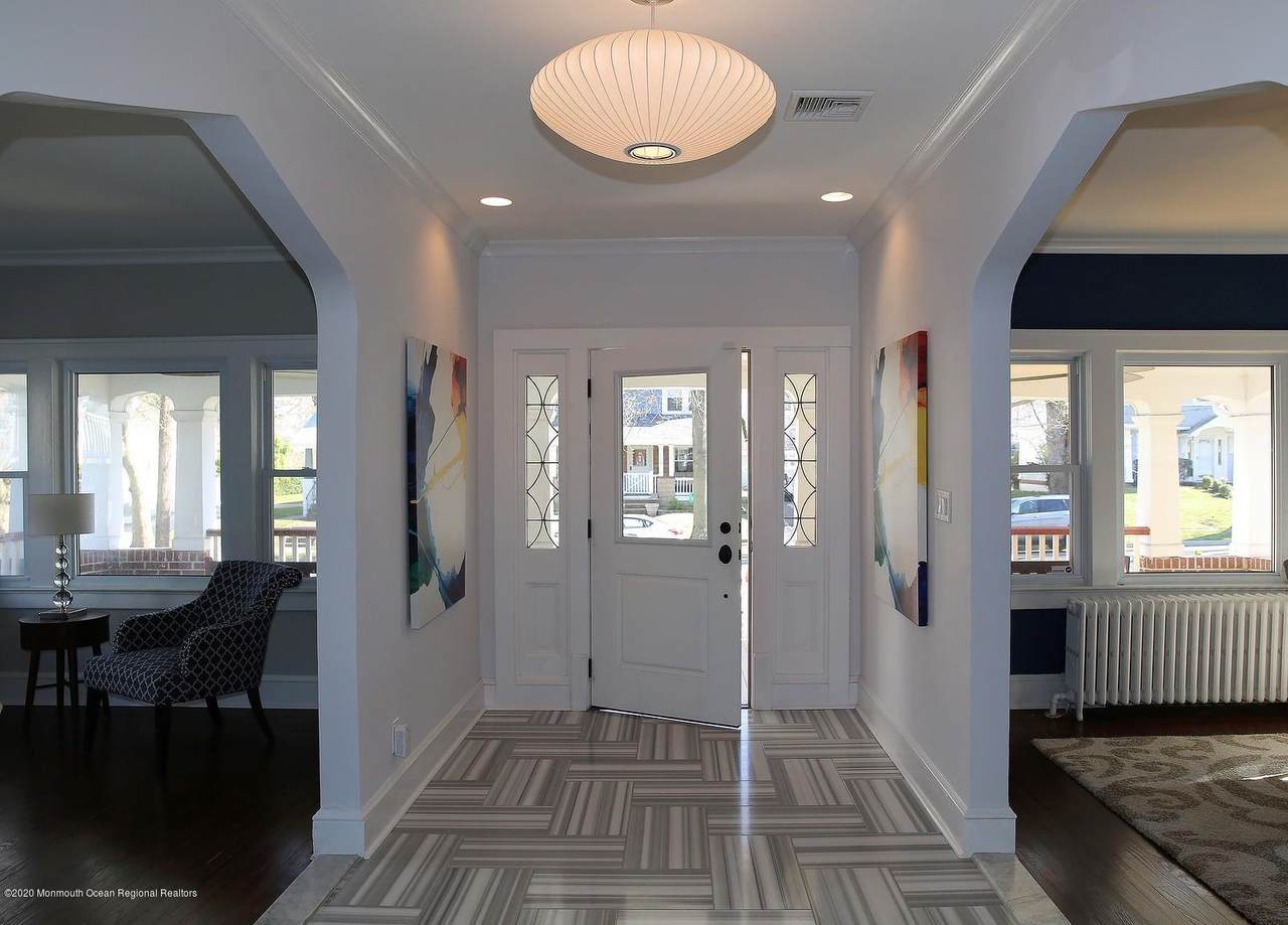 1607 3rd Avenue - Photo 1 1607 3rd Avenue - Photo 1