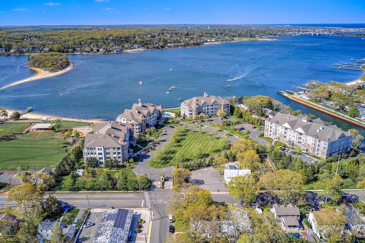2201 River Road - Photo 1