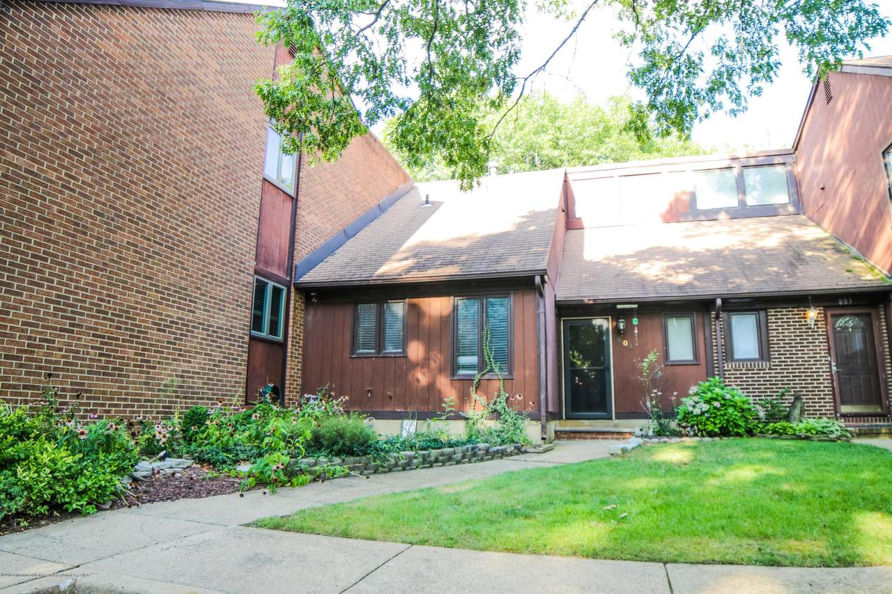 804 Bounty Court - Photo 1