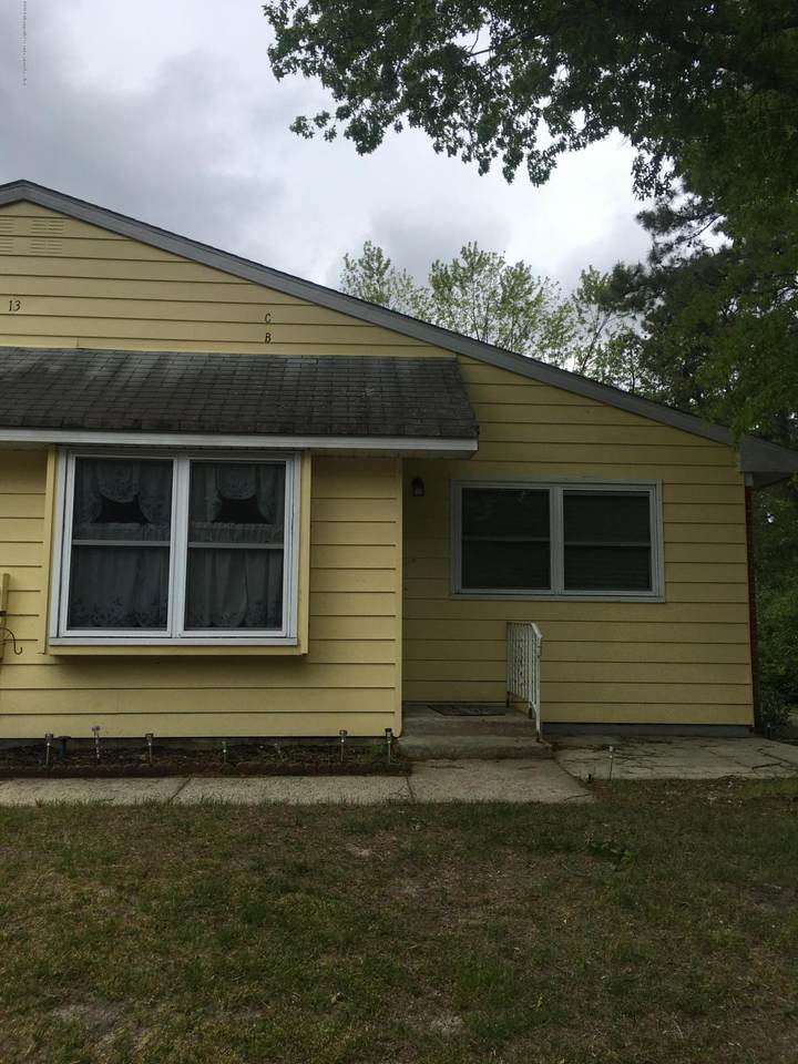 13B Lexington Drive - Photo 1