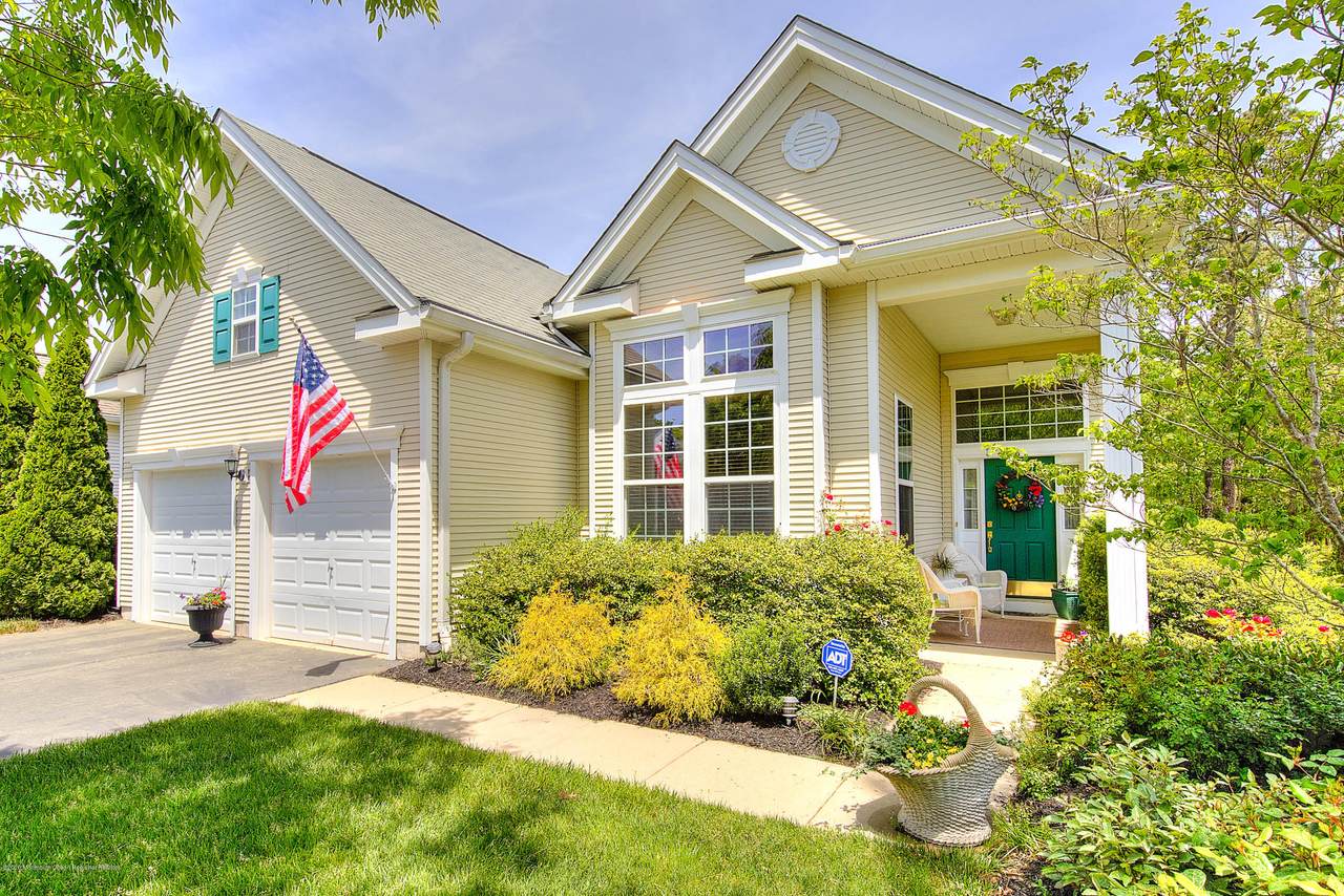 38 Golf View Drive - Photo 1