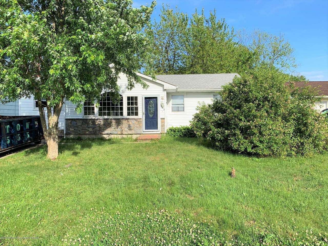 307 Twin Lakes Boulevard - Photo 1