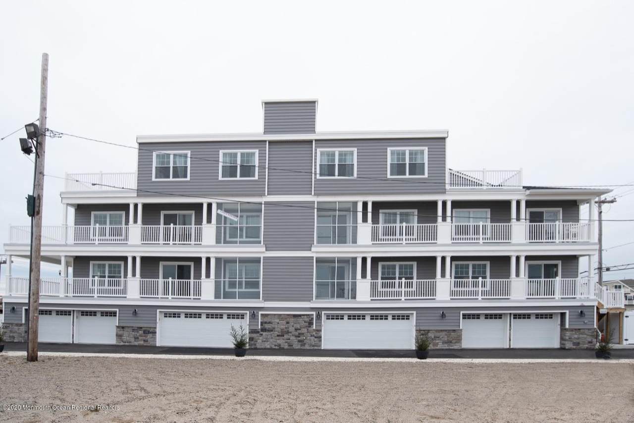 1515 Ocean Terr - Photo 1