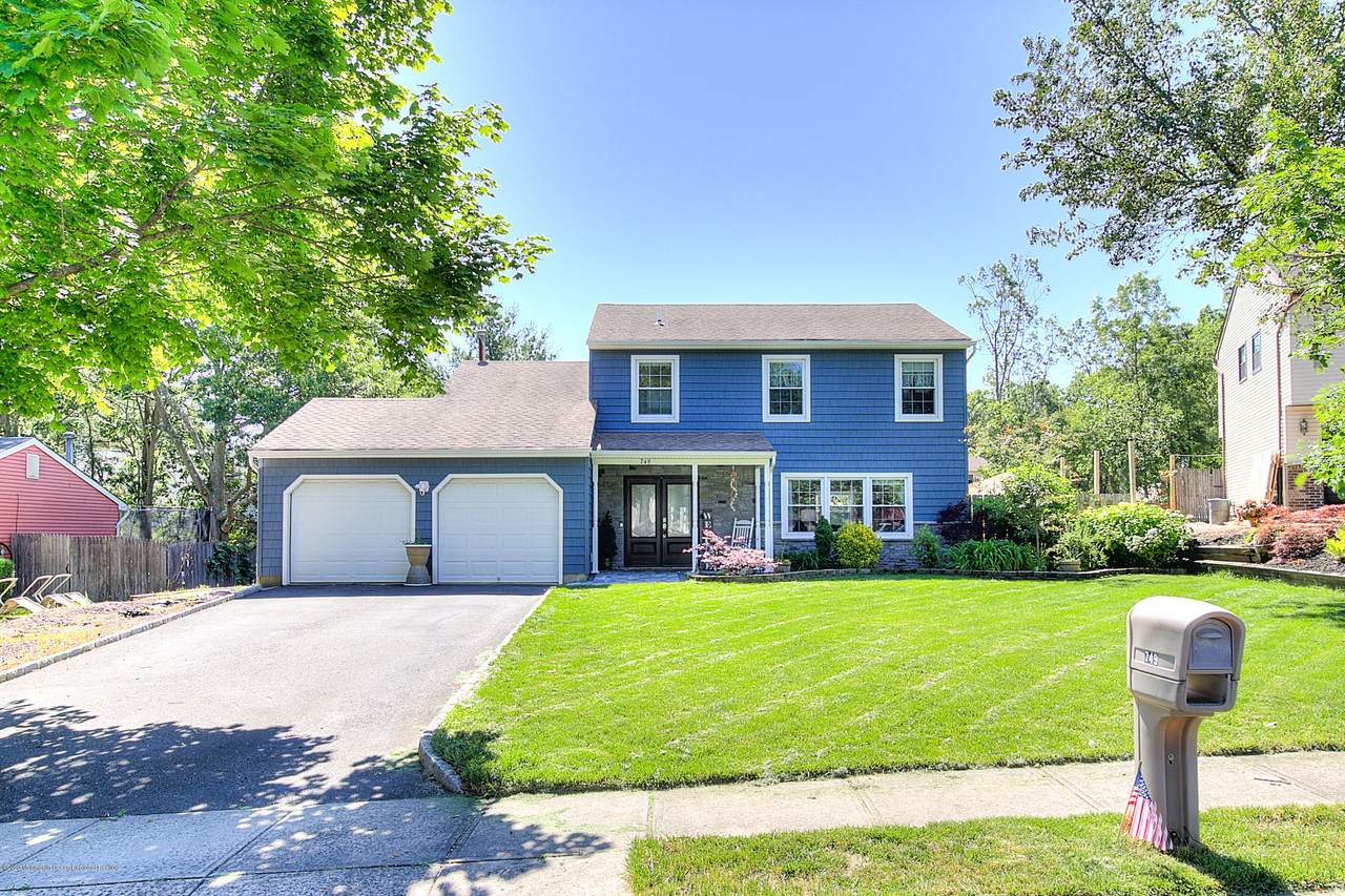 749 Americana Court - Photo 1