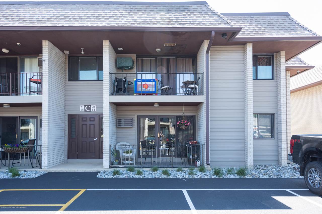 330 Shore Drive - Photo 1