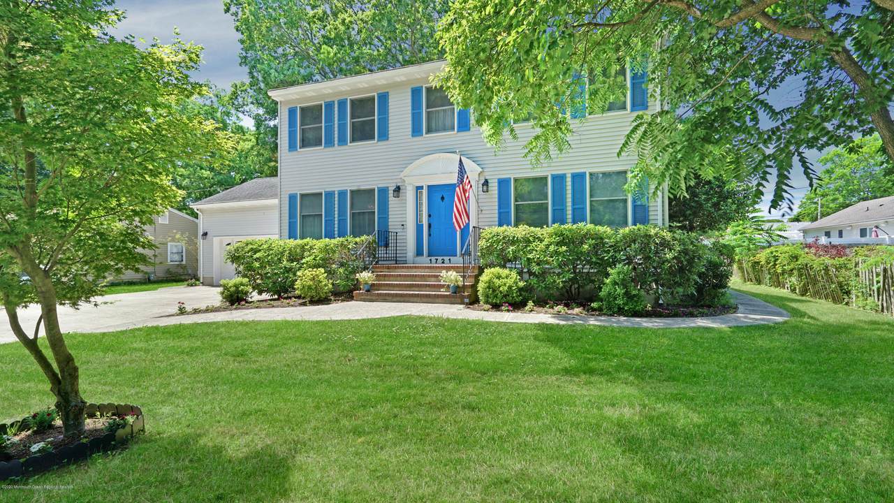 1721 Serpentine Drive - Photo 1