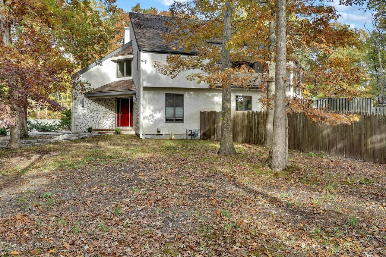 1617 Otter Drive - Photo 1