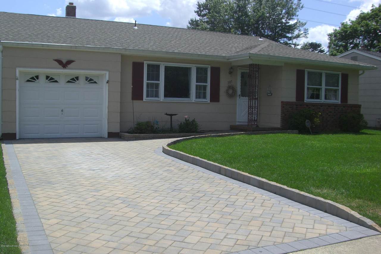 305 Westbrook Drive - Photo 1