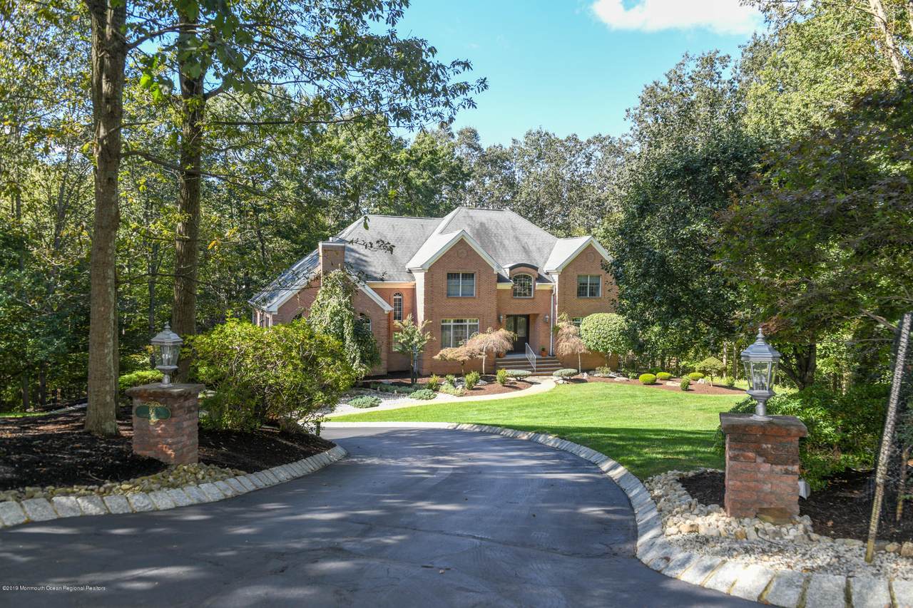 93 Clover Hill Road - Photo 1