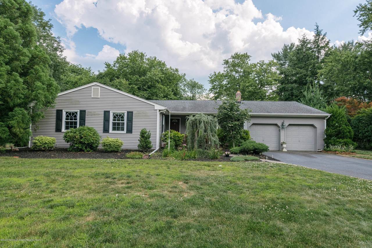 14 Turnberry Drive - Photo 1