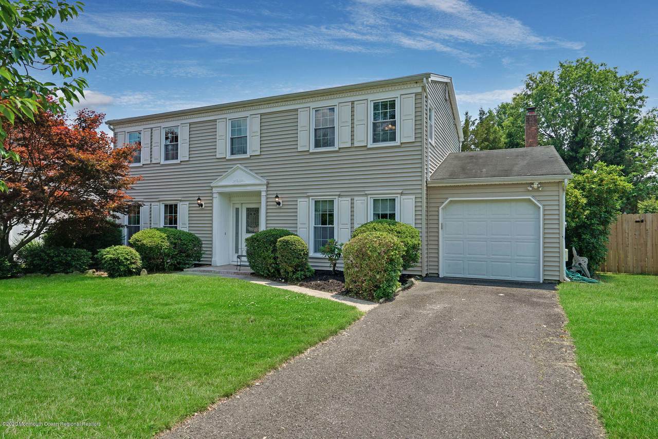 113 Walchest Drive - Photo 1