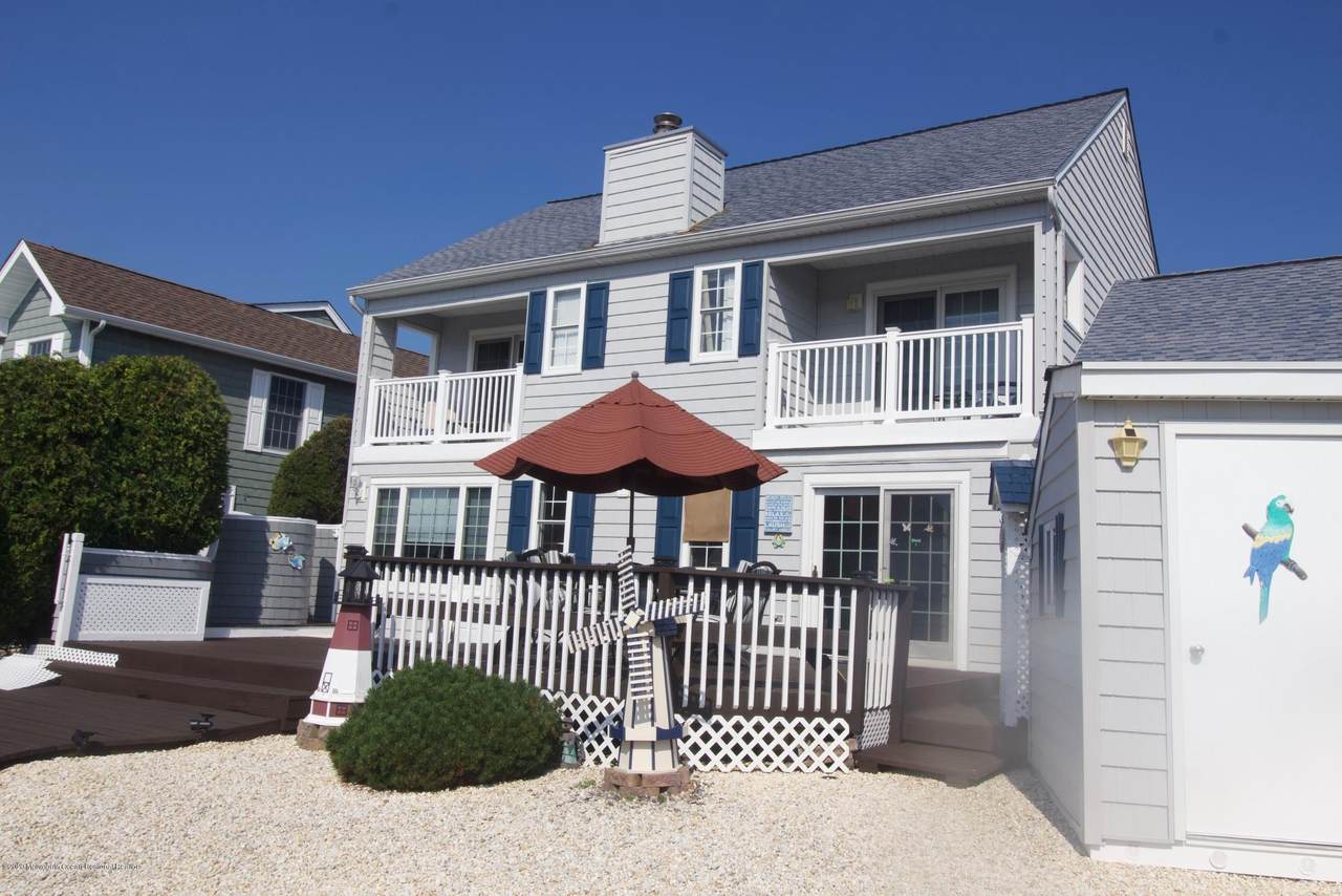 66 Yardarm Court - Photo 1