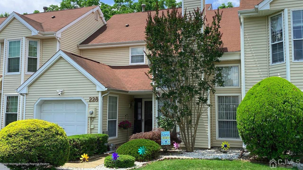 228 Daffodil Drive - Photo 1