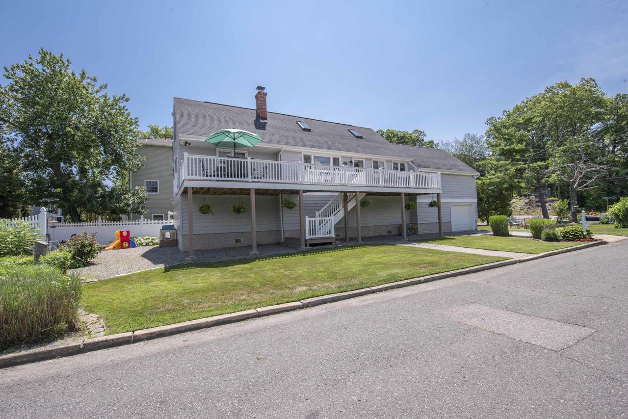 118 Beverly Way - Photo 1