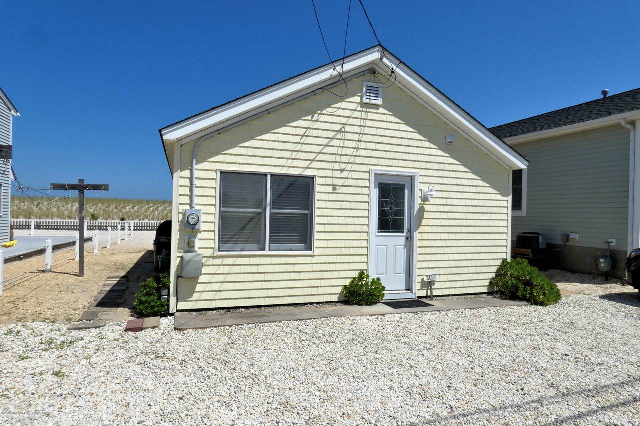 3164 Ocean Road - Photo 1