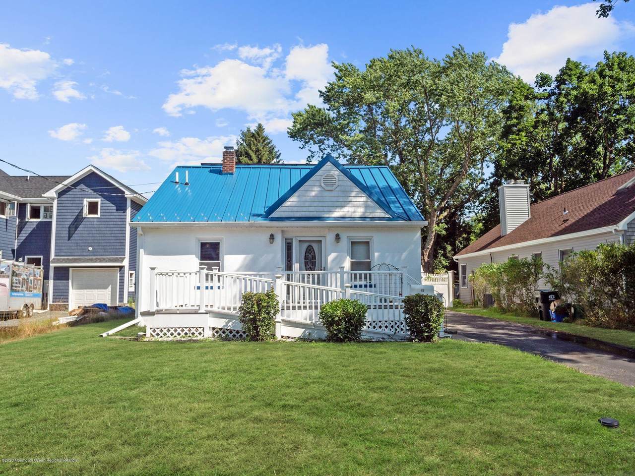 13 Emmons Avenue - Photo 1
