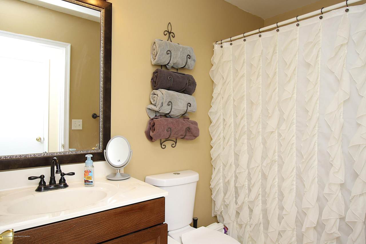 79 Vincent Court - Photo 1